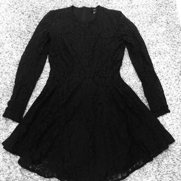 NWOT H&M Size 4 Women Dress. - Picture 8 of 8